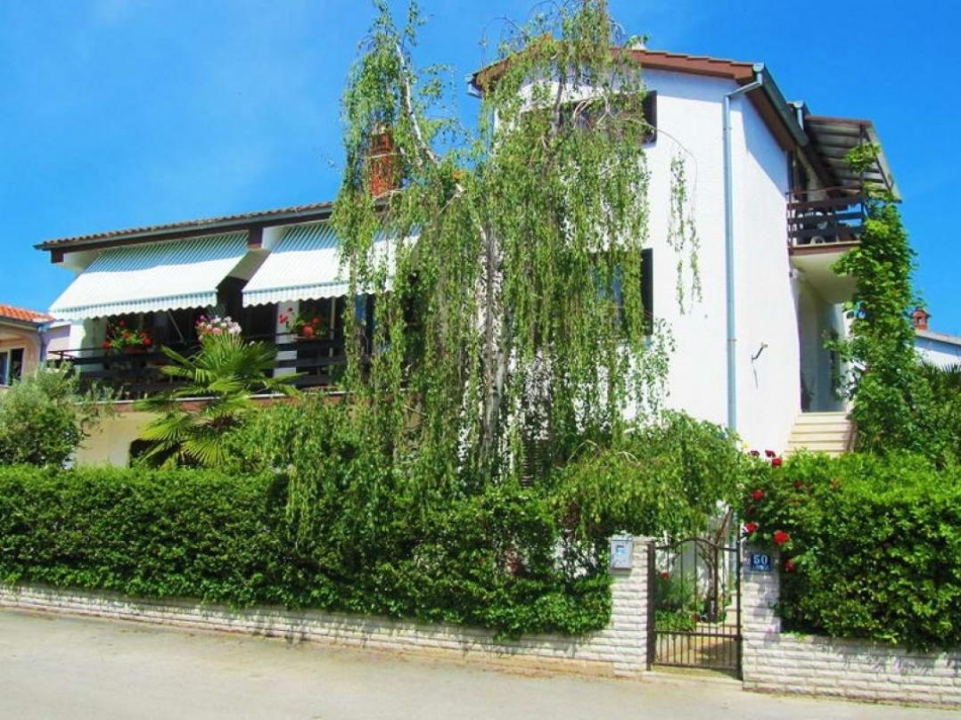 Apartments Zrinka 793 Poreč Eksteriør billede
