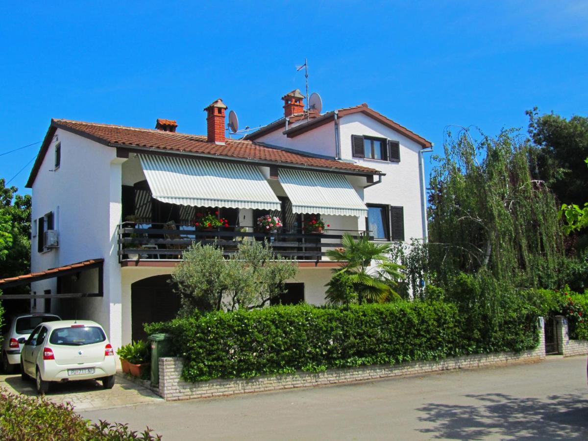 Apartments Zrinka 793 Poreč Eksteriør billede